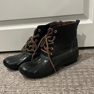 WOMENS DUCK BOOTS